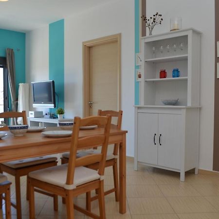 Paul Apartments Sarande Bagian luar foto