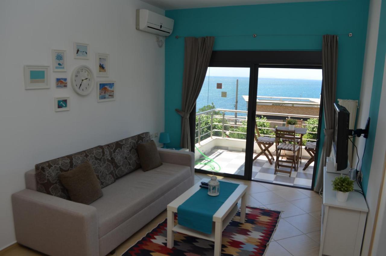 Paul Apartments Sarande Bagian luar foto